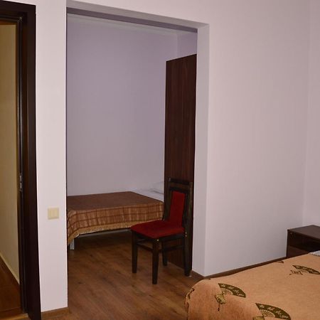 Golden Fleece Hotel Ureki Rum bild