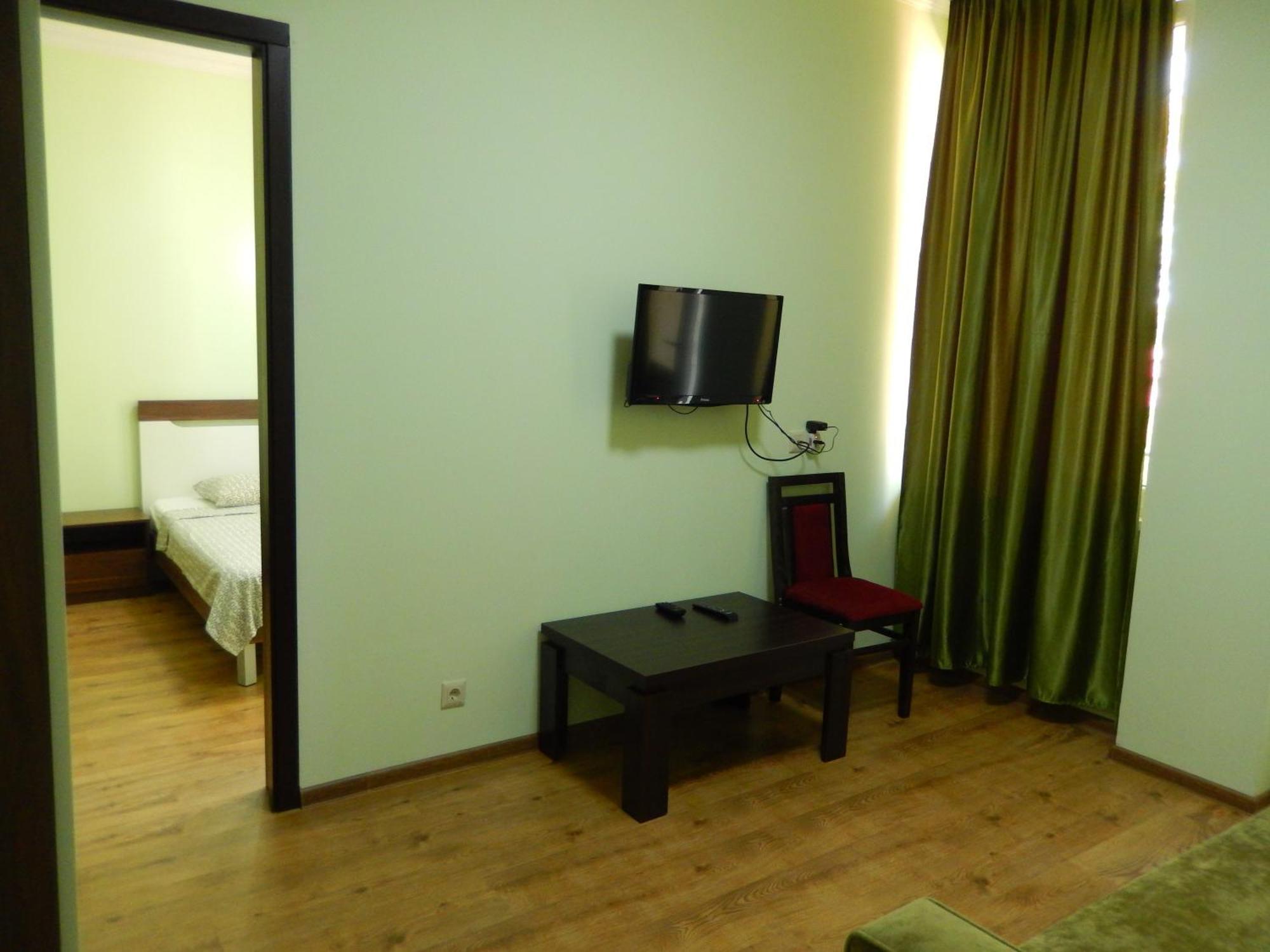 Golden Fleece Hotel Ureki Rum bild